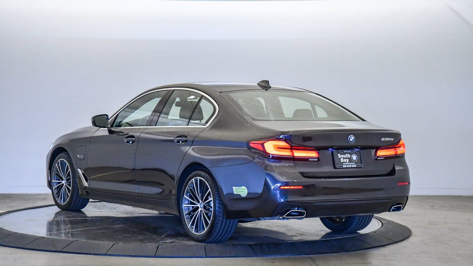 bmw 5 series 2023 WBA13AG09PCL25291 image bmw 5 series 2023 WBA13AG09PCL25291 image